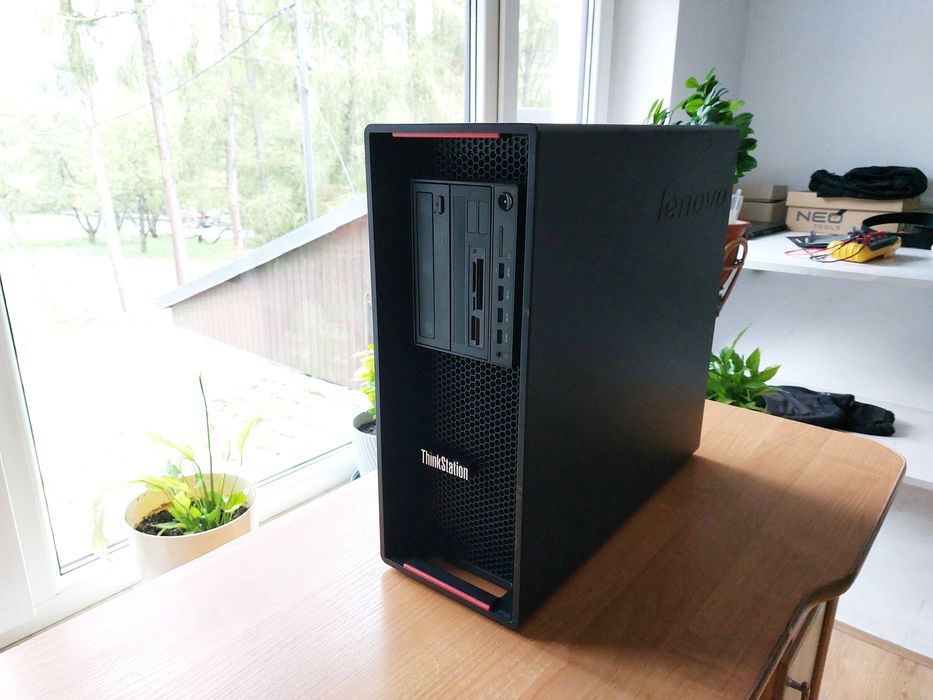 Stacja robocza Lenovo ThinkStation P700 E5-2650 V3 64GB RAM