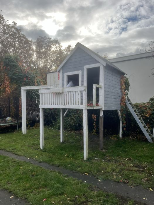 Domek drewniany dla dzieci