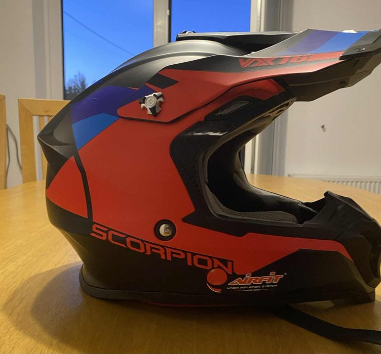 Kask Scorpion  EXO