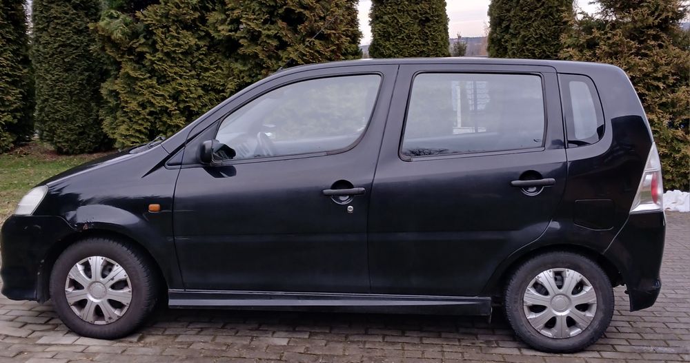 Sprzedam auto osobowe 2006