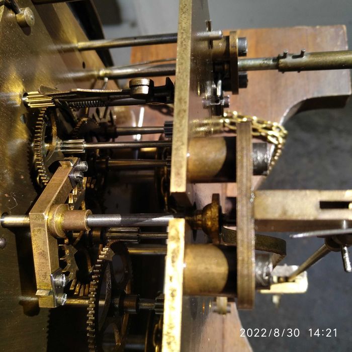 Напольные часы "Gustav Becker"