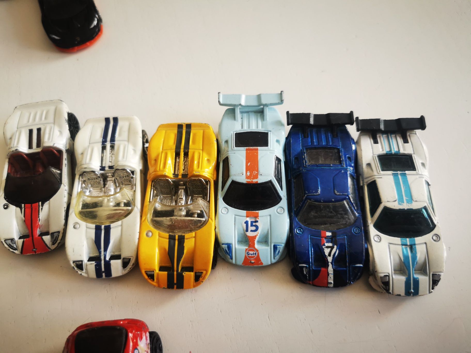 6 aut Hot wheels