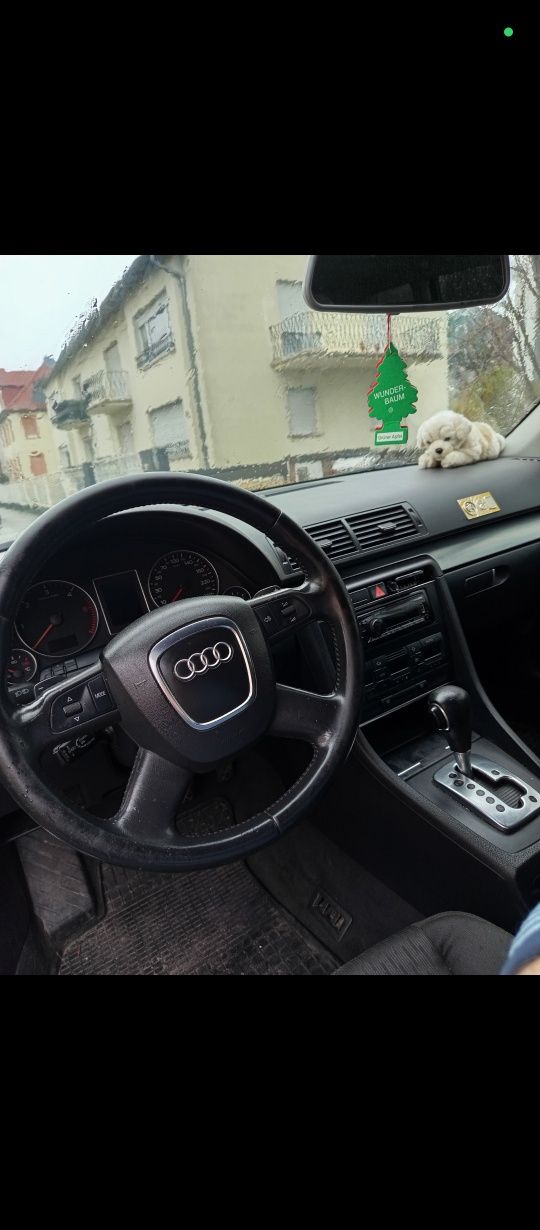 Audi A4B7 2.0 140KM