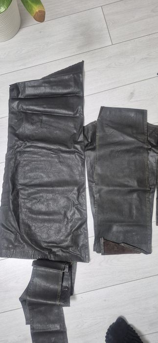 Шматки шкіри, натуральна шкіра