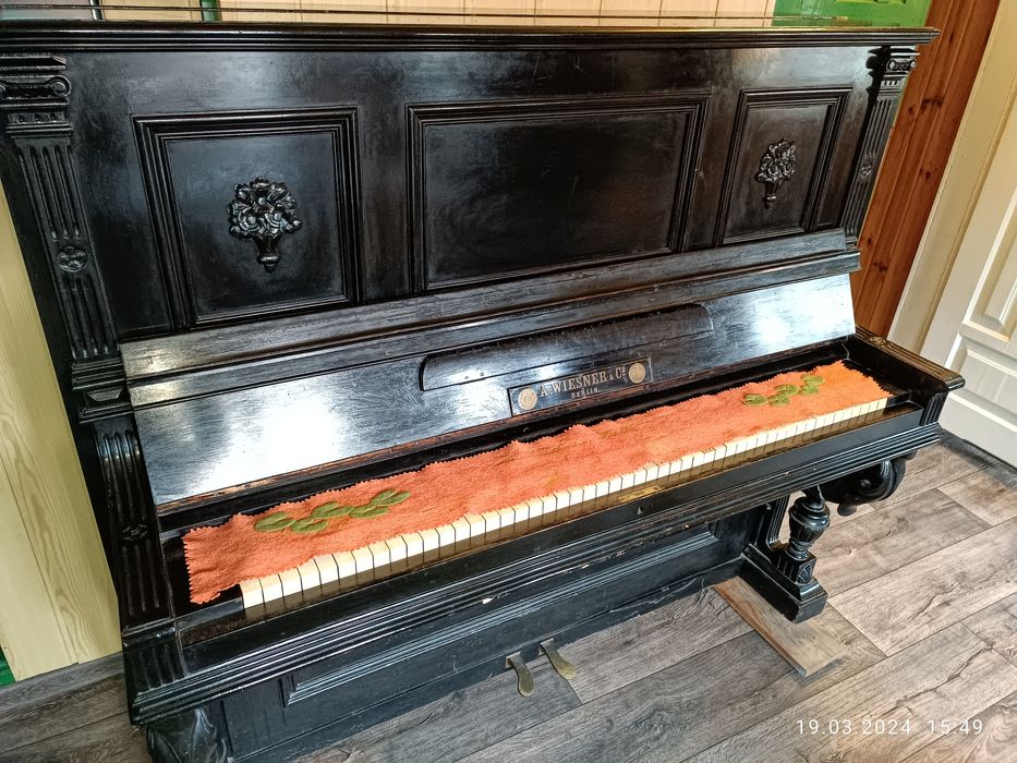 Продам фортепиано