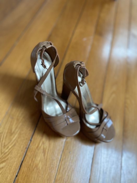 Sapatos altos (tacão) da Parfois 39