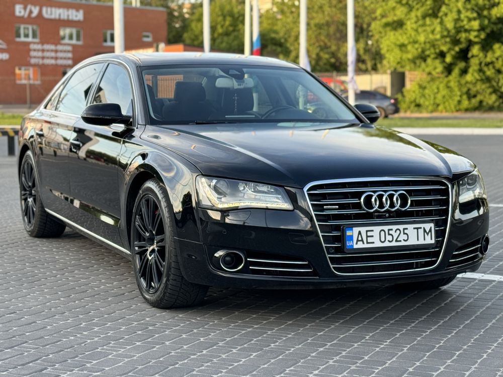 Продам Audi a8