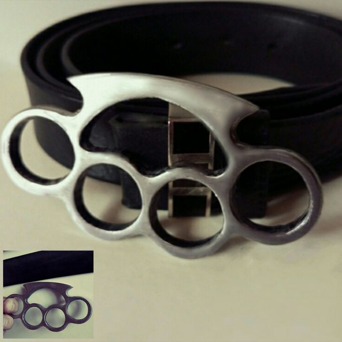 Колекційний бренд аксесуар пряжка по формі "кастет"