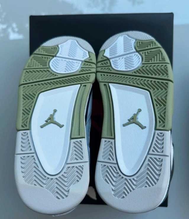 Seafoam\Retro*Jordan4NikeJordanTravis UnisexTrampki.43