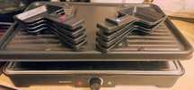 Grill elektryczny Raclette SilverCrest SRG 1200 B2 czarny, moc 1200 W.