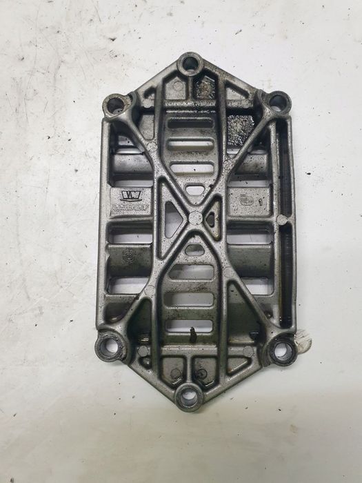OSŁONA PŁYTA WZMACNIAJĄCA BLOK SILNIKA DODGE NITRO 2.8 CRD 20513120F