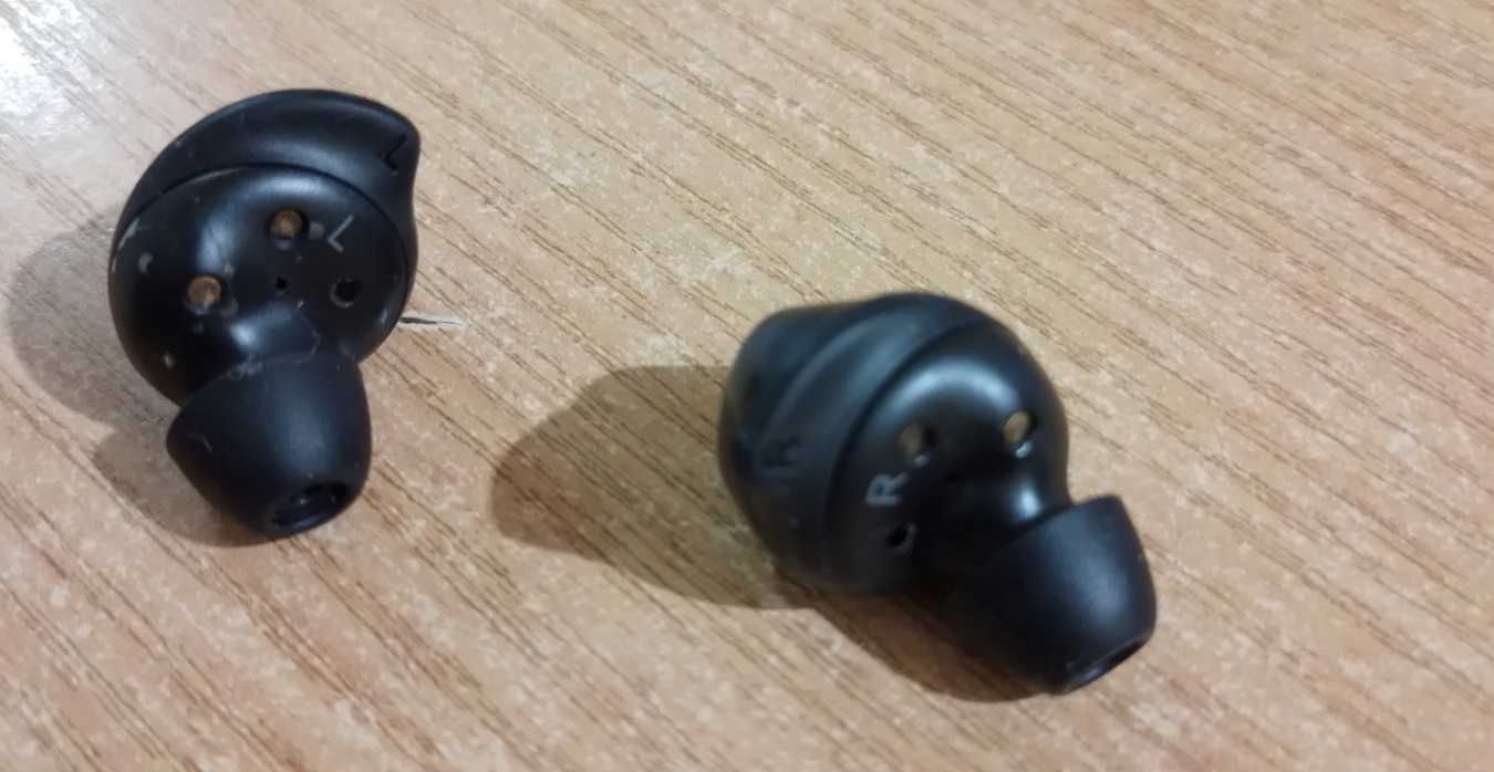 навушники Samsung Galaxy Buds оригінал