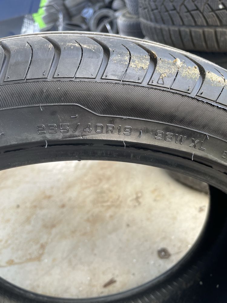 Opony sunfull 235/40 r19 XL