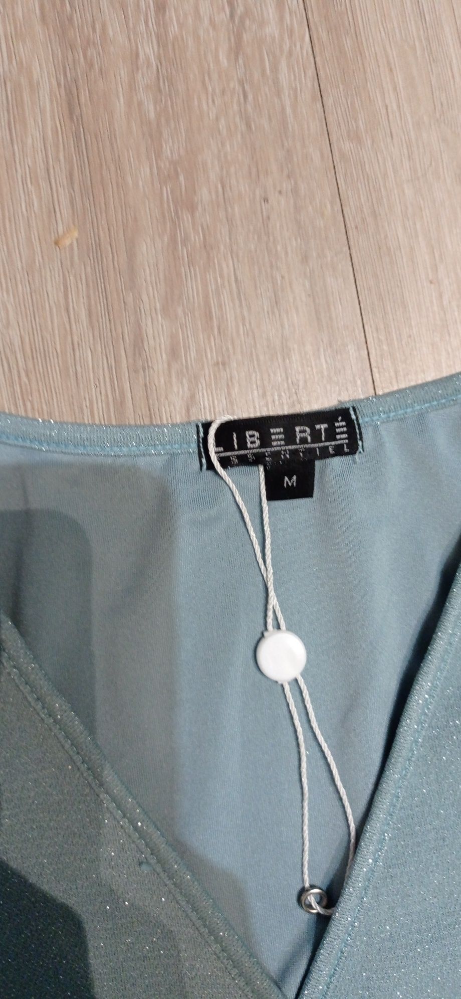 Długa błyszcząca sukienka impreza wesele Liberte Essentiel 38