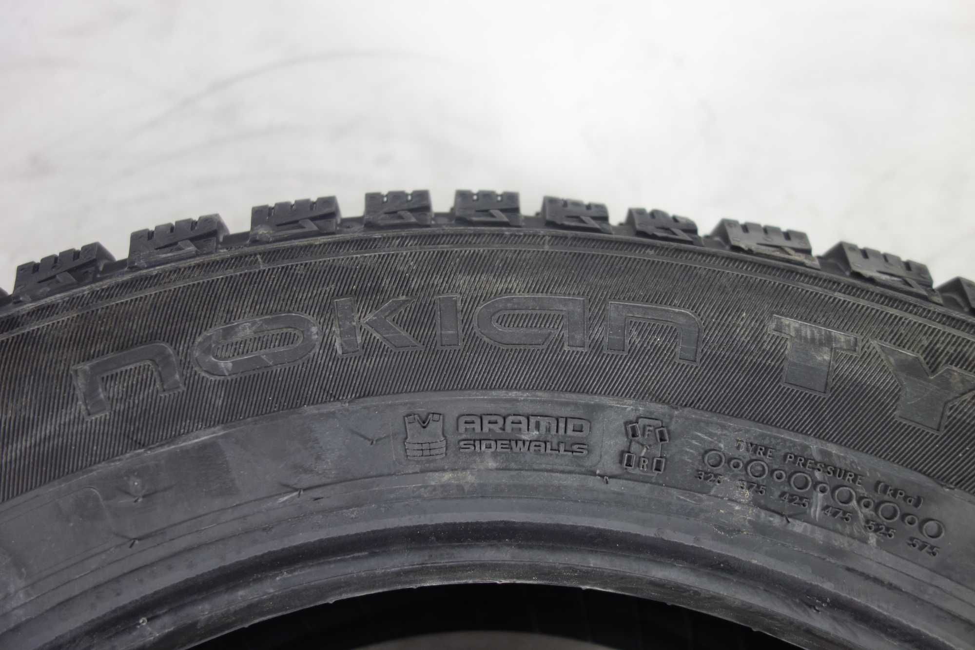 NOWE Opony zimowe 215/60/17C - NOKIAN Hakkapeliitta CR4