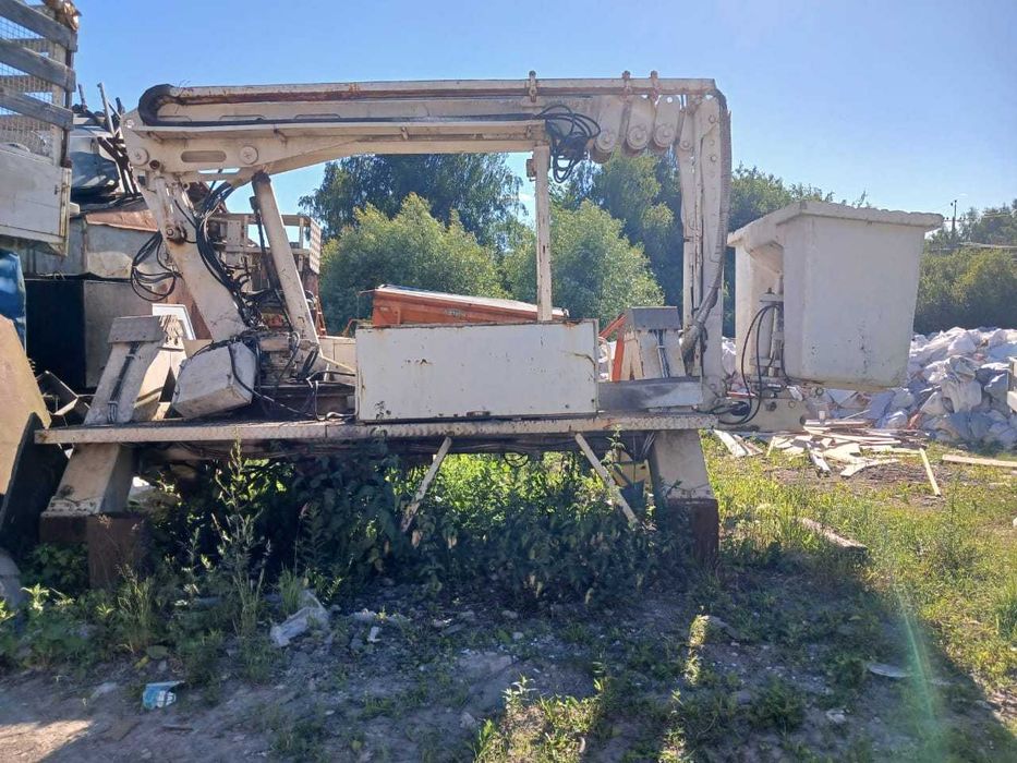 Автовишка стояла на Івеко 4х4 17м  кран вишка підйомник В Наявності!
