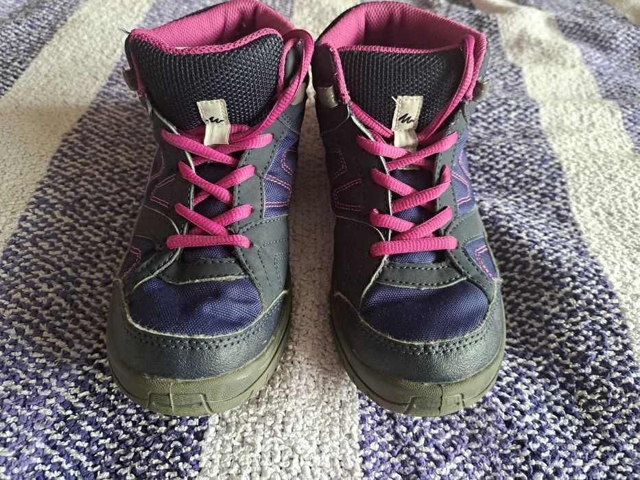 Buty trekkingowe w góry Decathlon r. 36 dla dziewczynki oddam za darmo