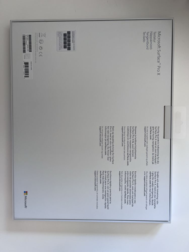 Microsoft Surface PRO X - Capa com teclado, preta