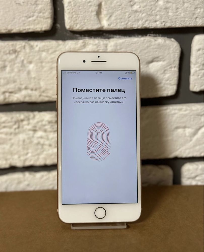 IPhone 8 Plus Gold 64 gb Neverlock