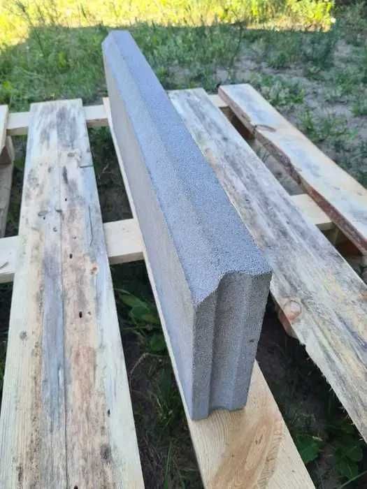 Obrzeże trawnikowe grafit, krawężniki grafitowe/inne kolory PRODUCENT