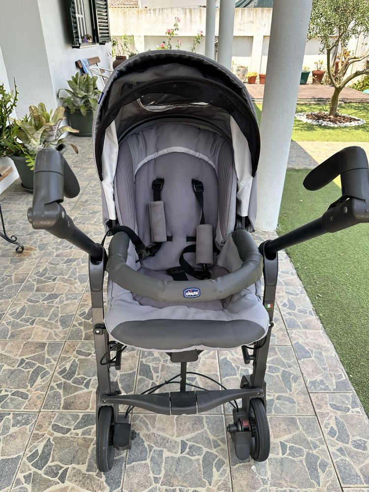 Carrinho Chicco Trio Love Up – Conforto, Praticidade e Inovação!