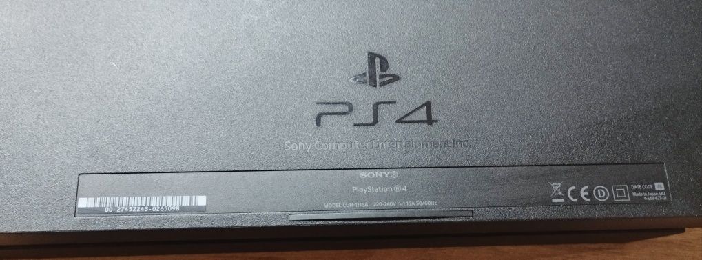 Konsola PS4 500 GB