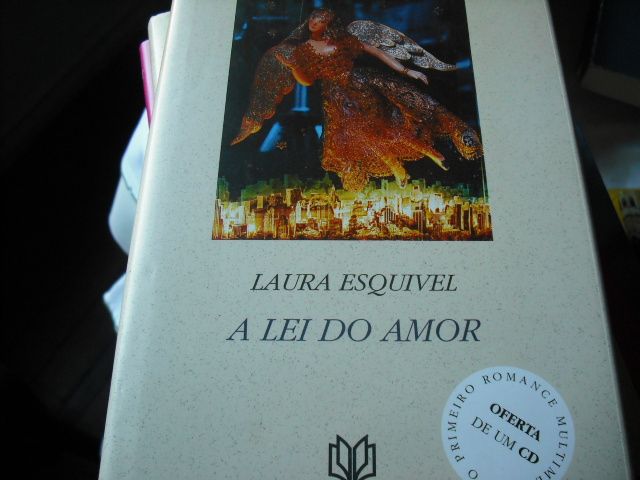 Isabel Allende e Laura Esquível -7 romances