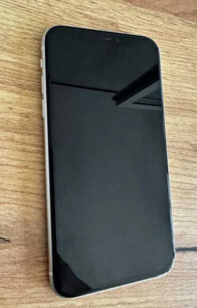 iPhone 11 128 GB White