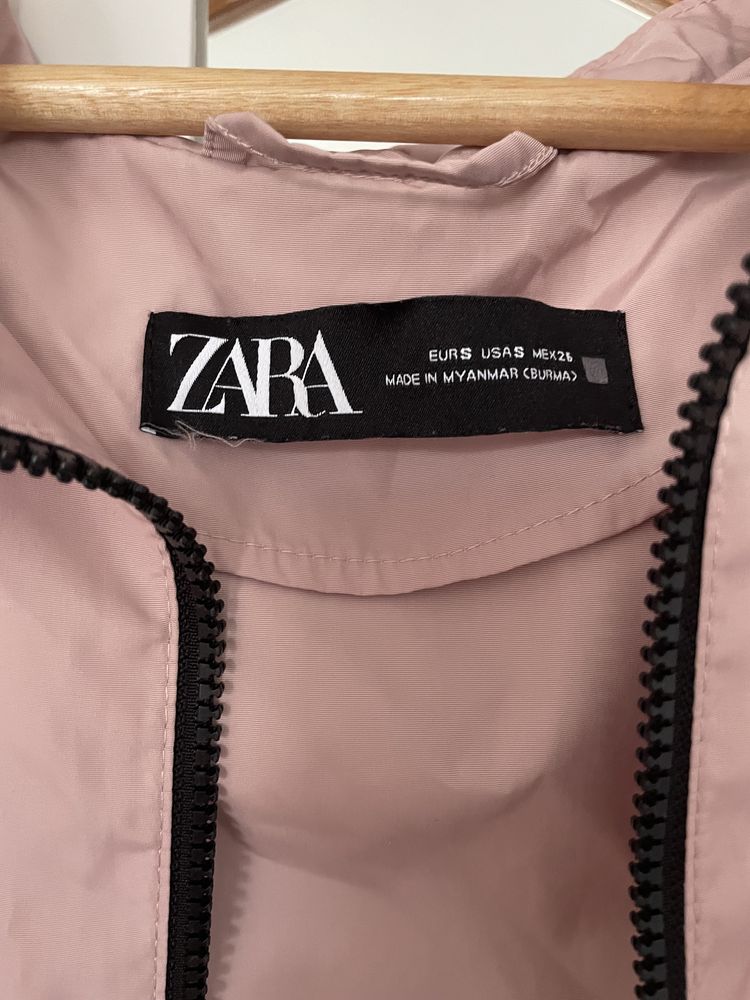 Вітровка Zara розмір S