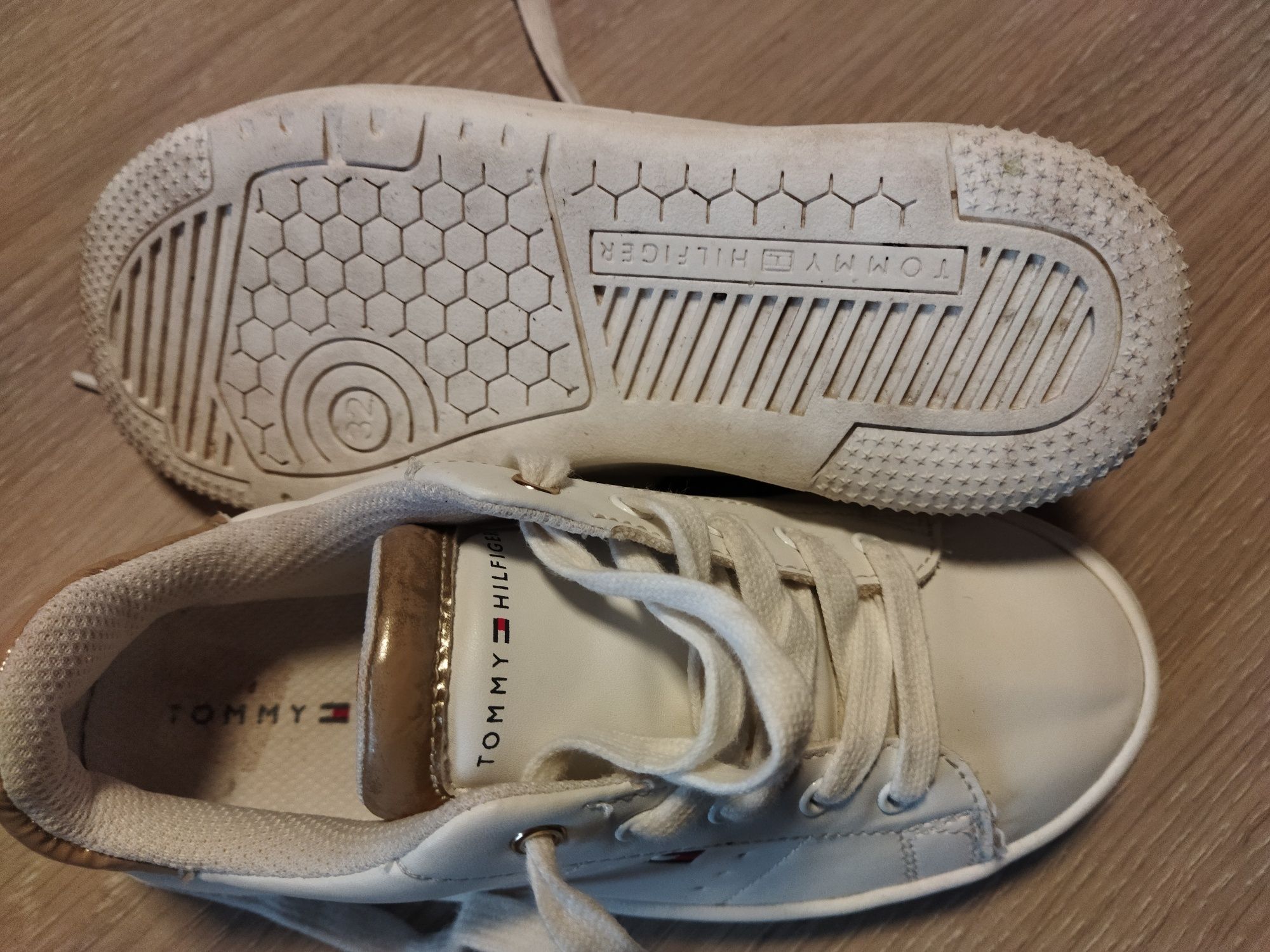 Buty adidasy Tommy Hilfiger,roz 32, w 18,5cm