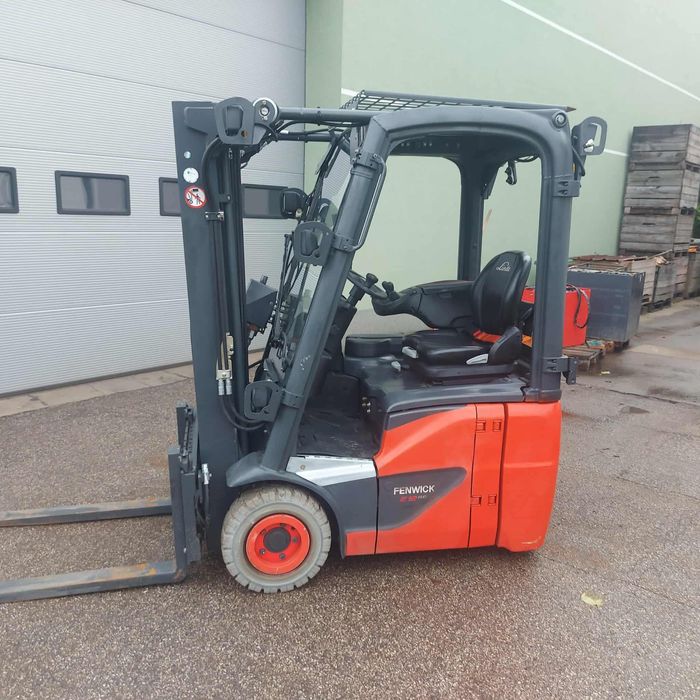 Linde E12 triplex stan bardzo dobry wózek widłowy elektryczny