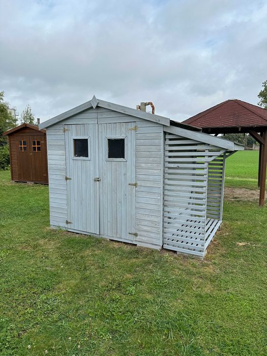 OD RĘKI domek z drewutnia narzędziowy świerk 2,84x1,9 2x2 podłoga