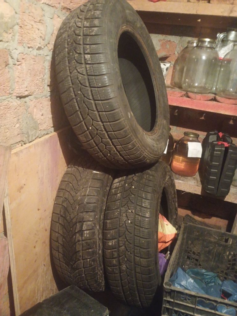 Зимові шини r 15 ,205 на 65