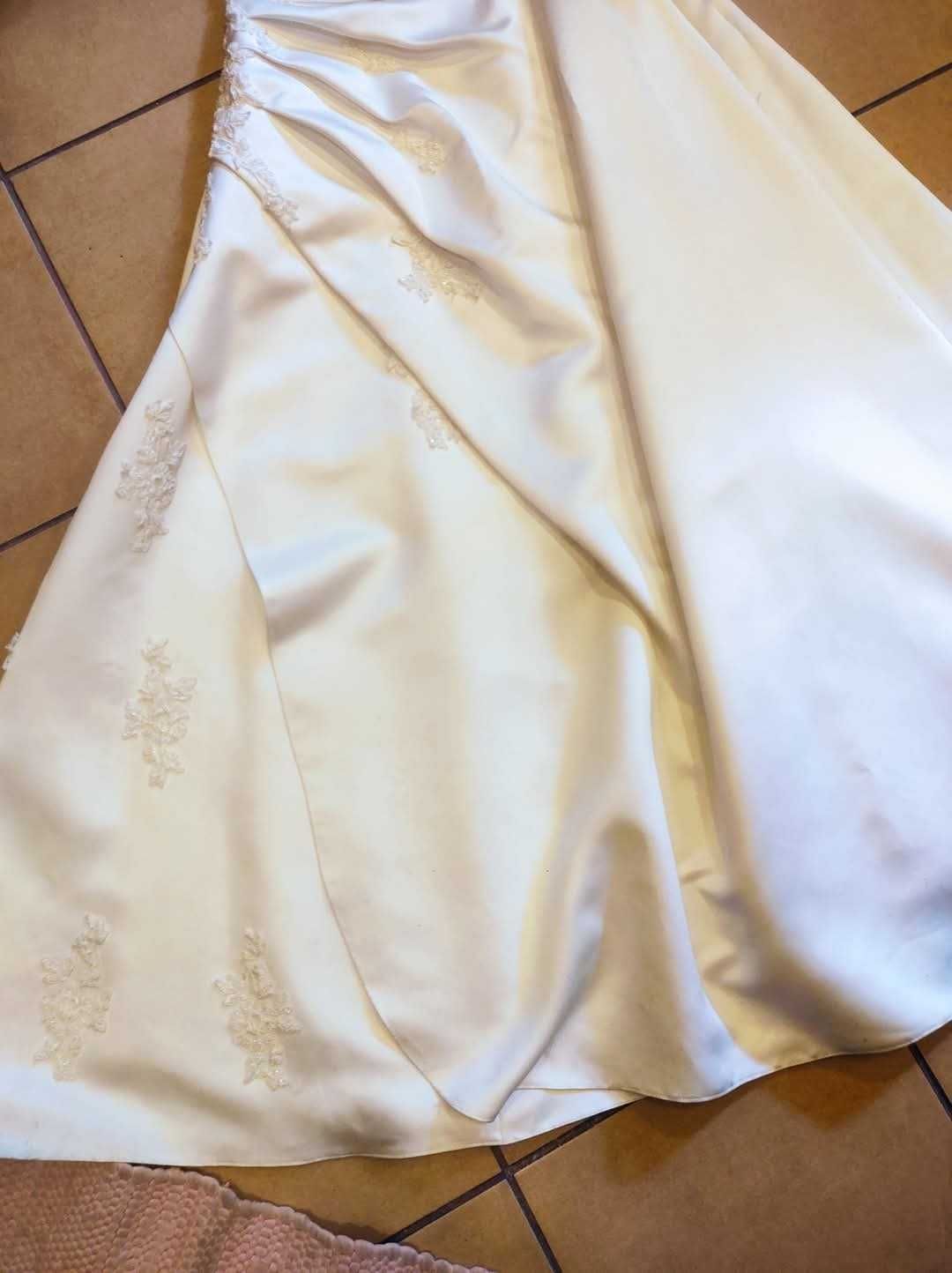 Suknia ślubna XS s