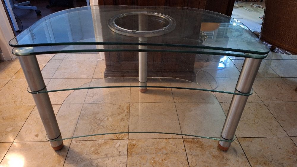 Mesa em vidro TV