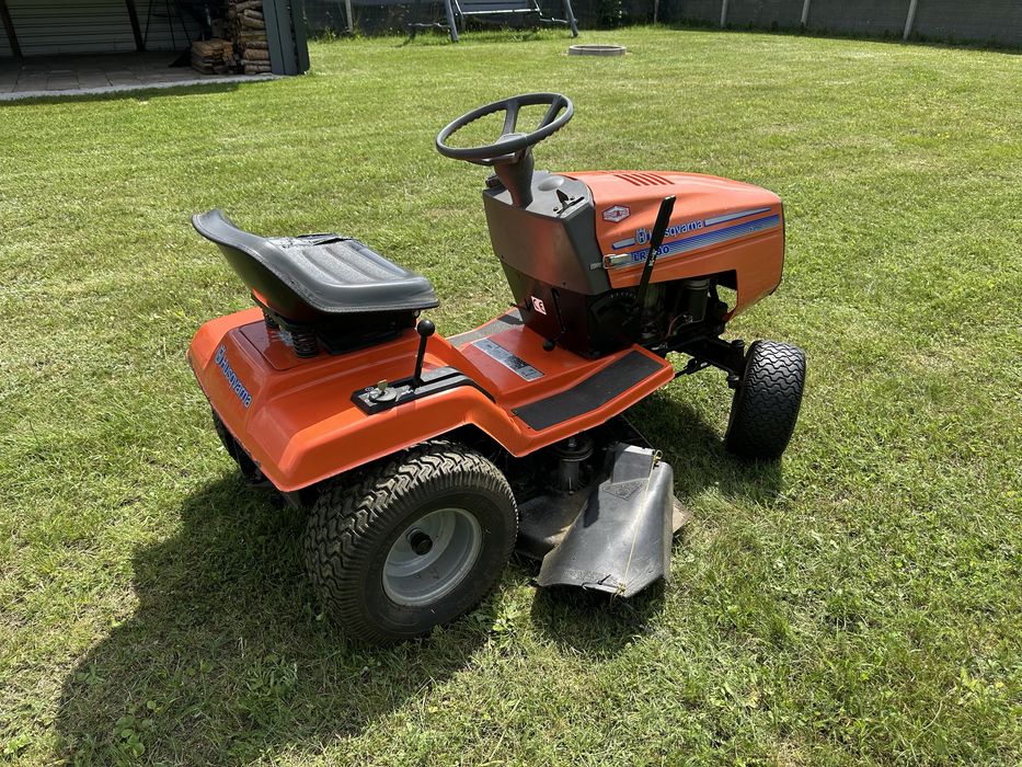 Traktorek kosiarka Husqvarna LR130  Kosz