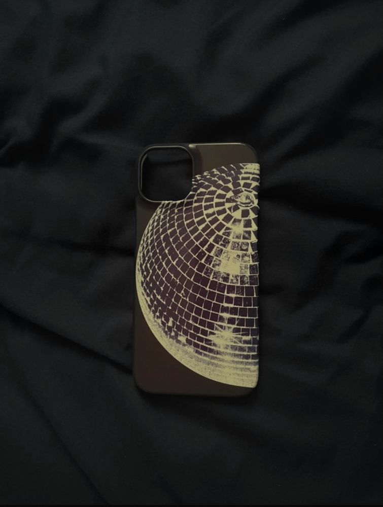 In print we trust case iphone 13