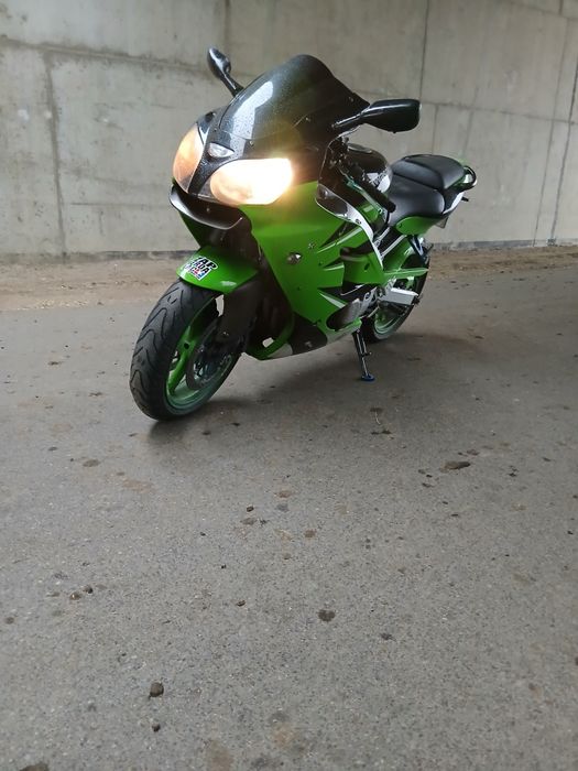 Kawasaki zx6r 2001r