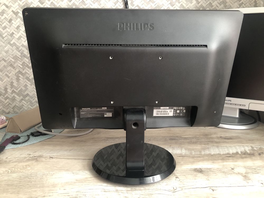 Продам монитор Philips