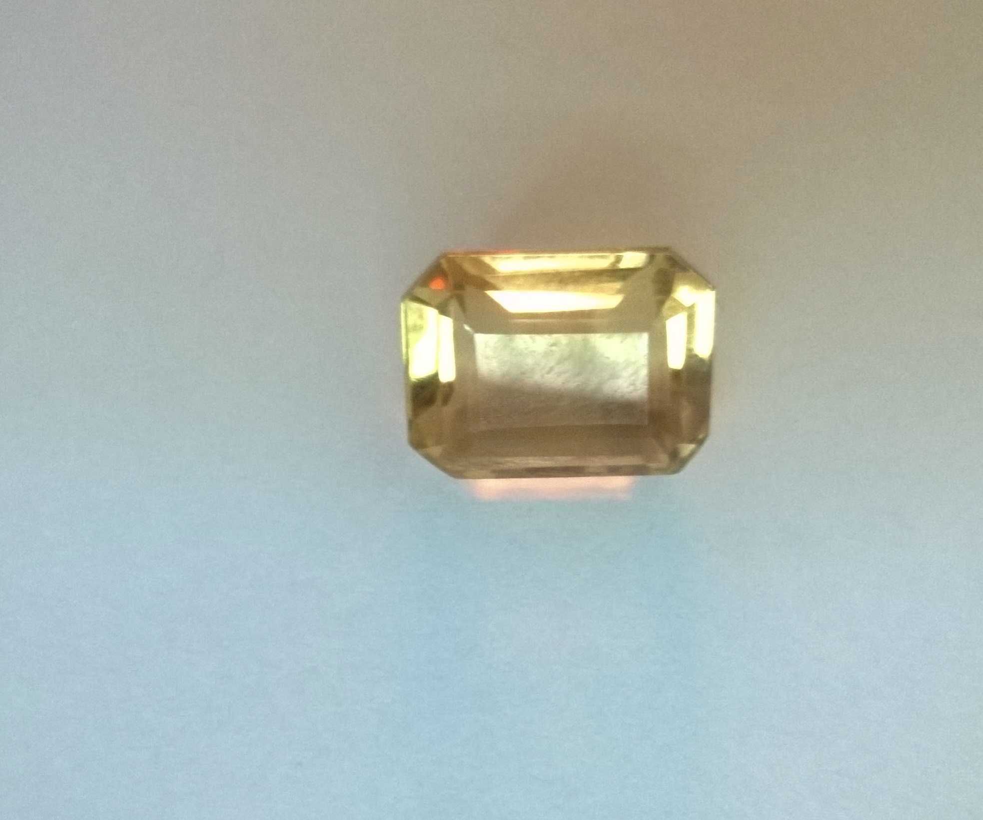 Cytryn  9.3  CT - octagon , 14x10 mm  oczko do pierścionka , zawieszki