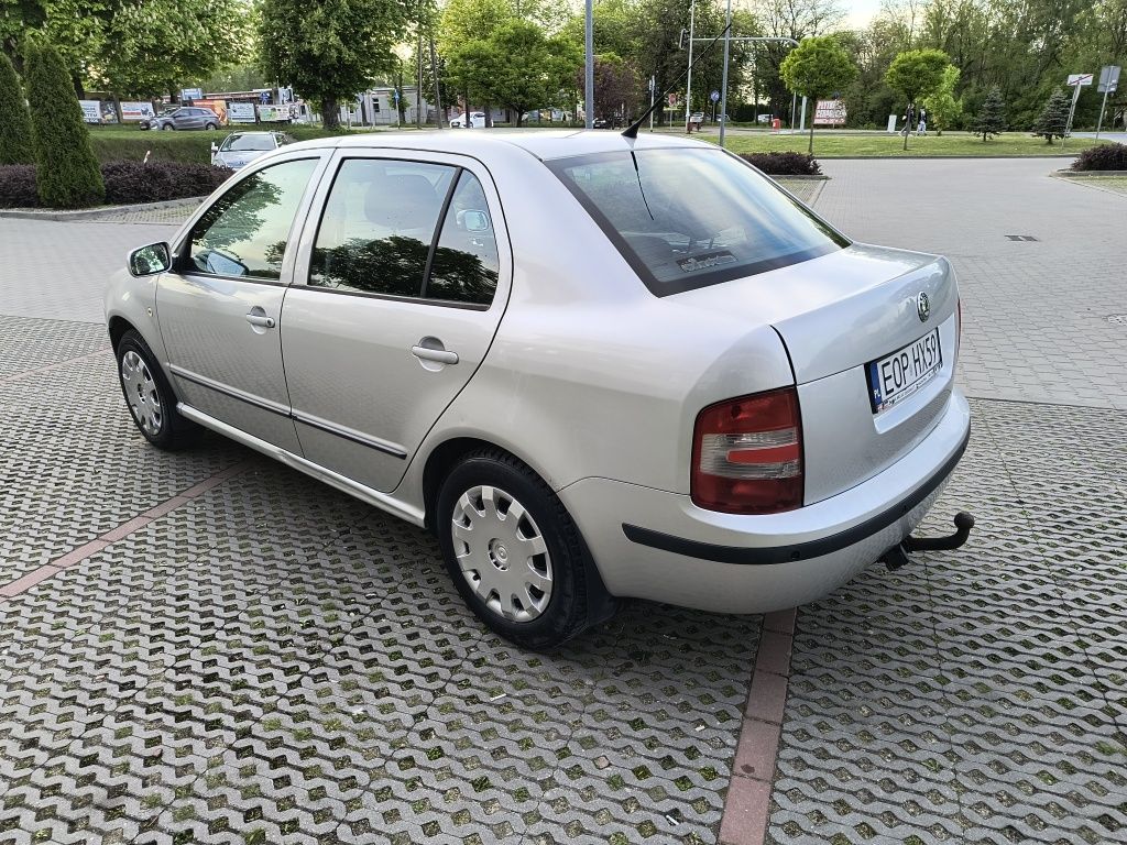 Skoda Fabia 1.4 16V 75KM*Gaz do 2034*Klima*ABS*Parktronic*Hak*2005r.