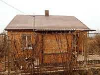 Продаж затишного будинку недалеко від центру міста.