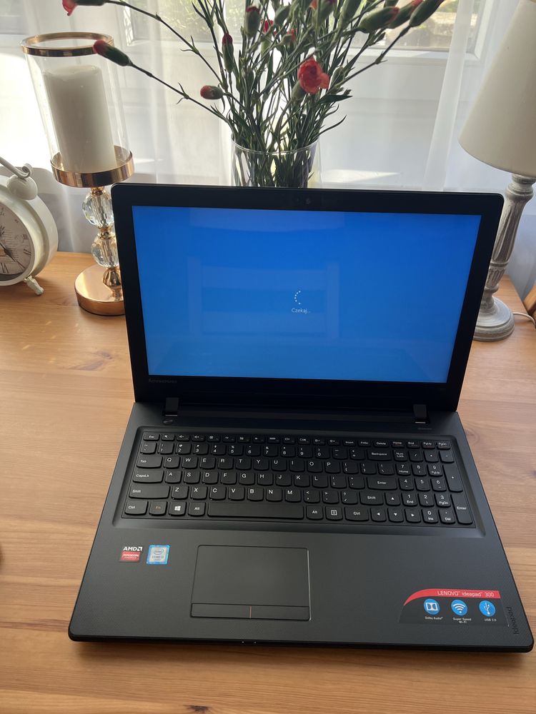 Laptop Lenovo używany