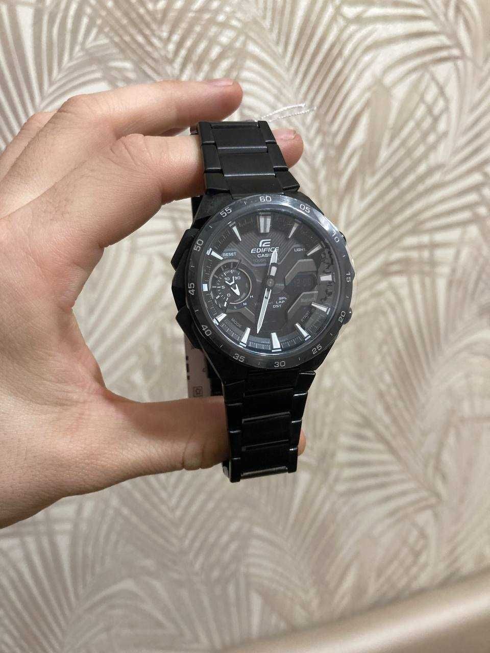 Часы Casio Edifice Windflow
ECB2200DC-1A, карбон