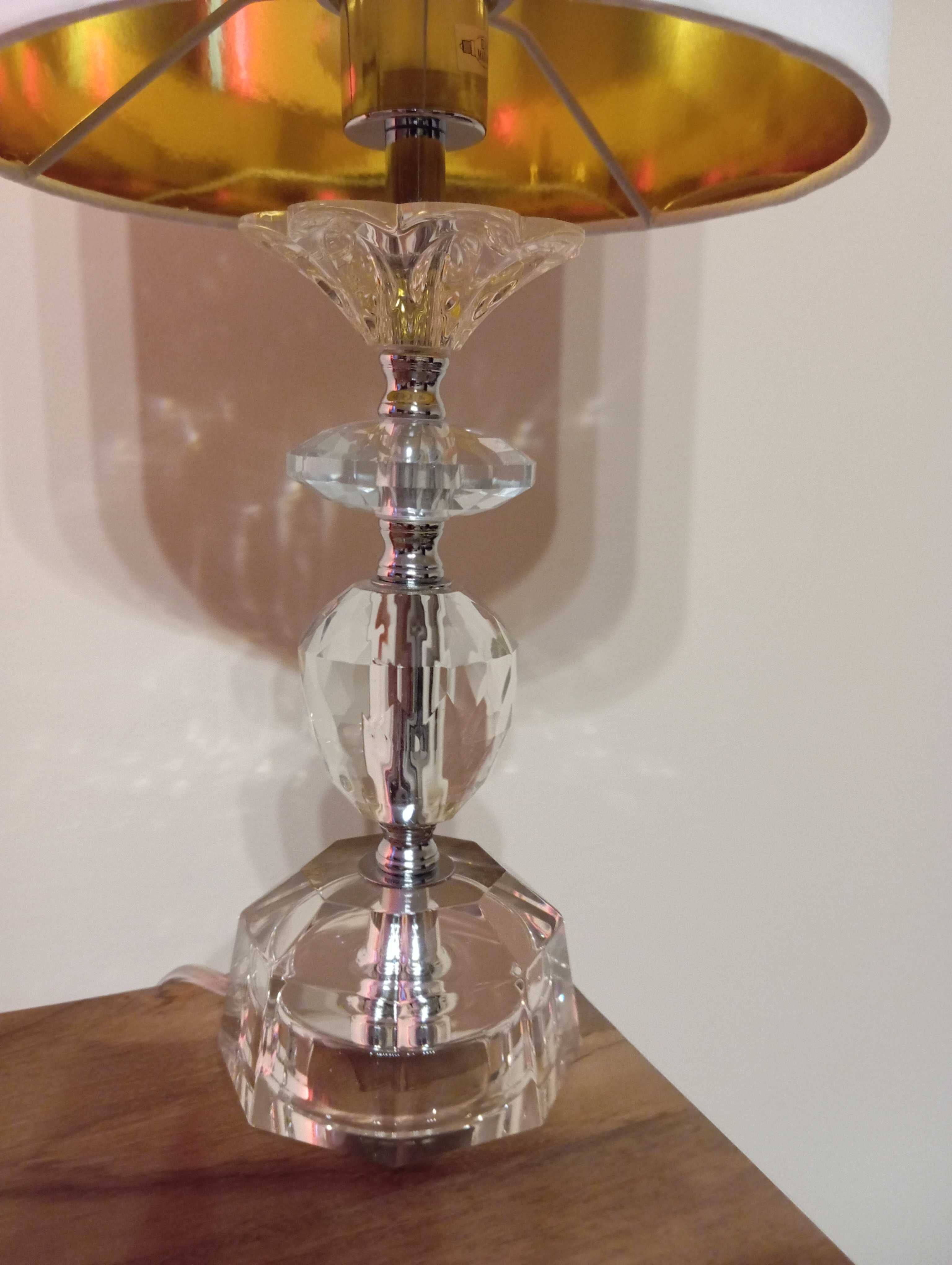 Lampa w stylu glamour