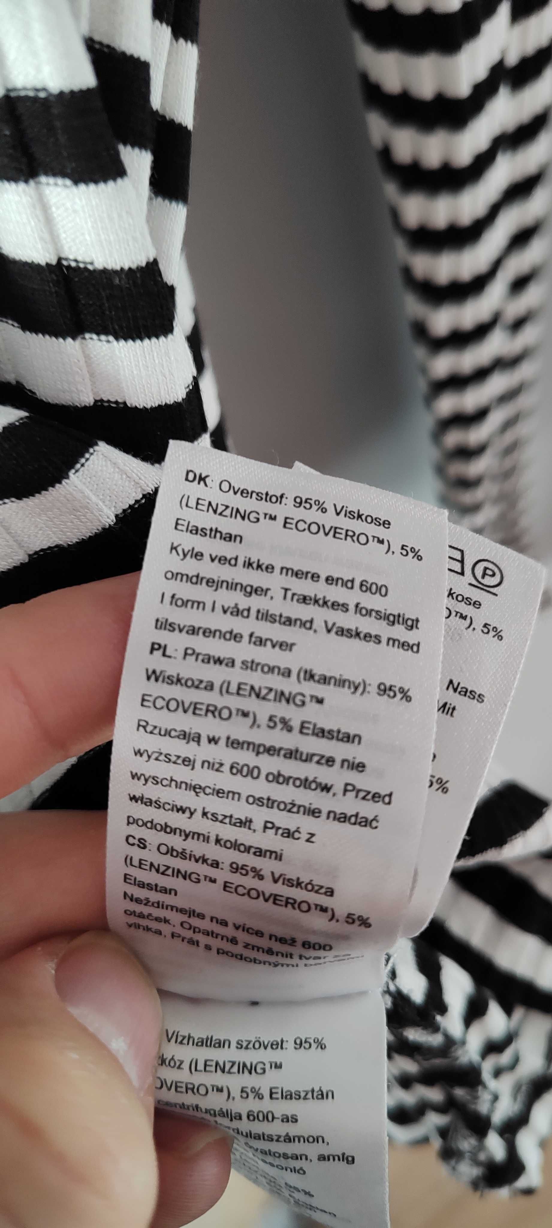 Sweter półgolf czarny biały paski długi rękaw Edited 38