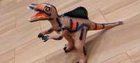 Dinozaur wydający dźwięku