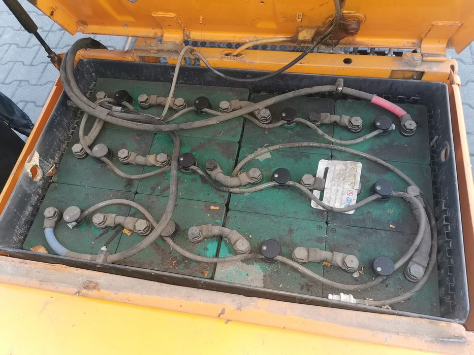 Still r50-15 wózek widłowy triplex sadowniczy