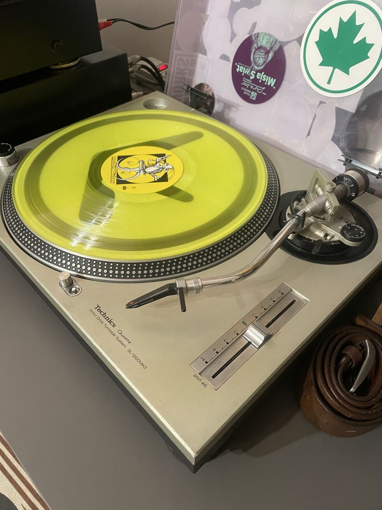 Technics sl1200 mk 2