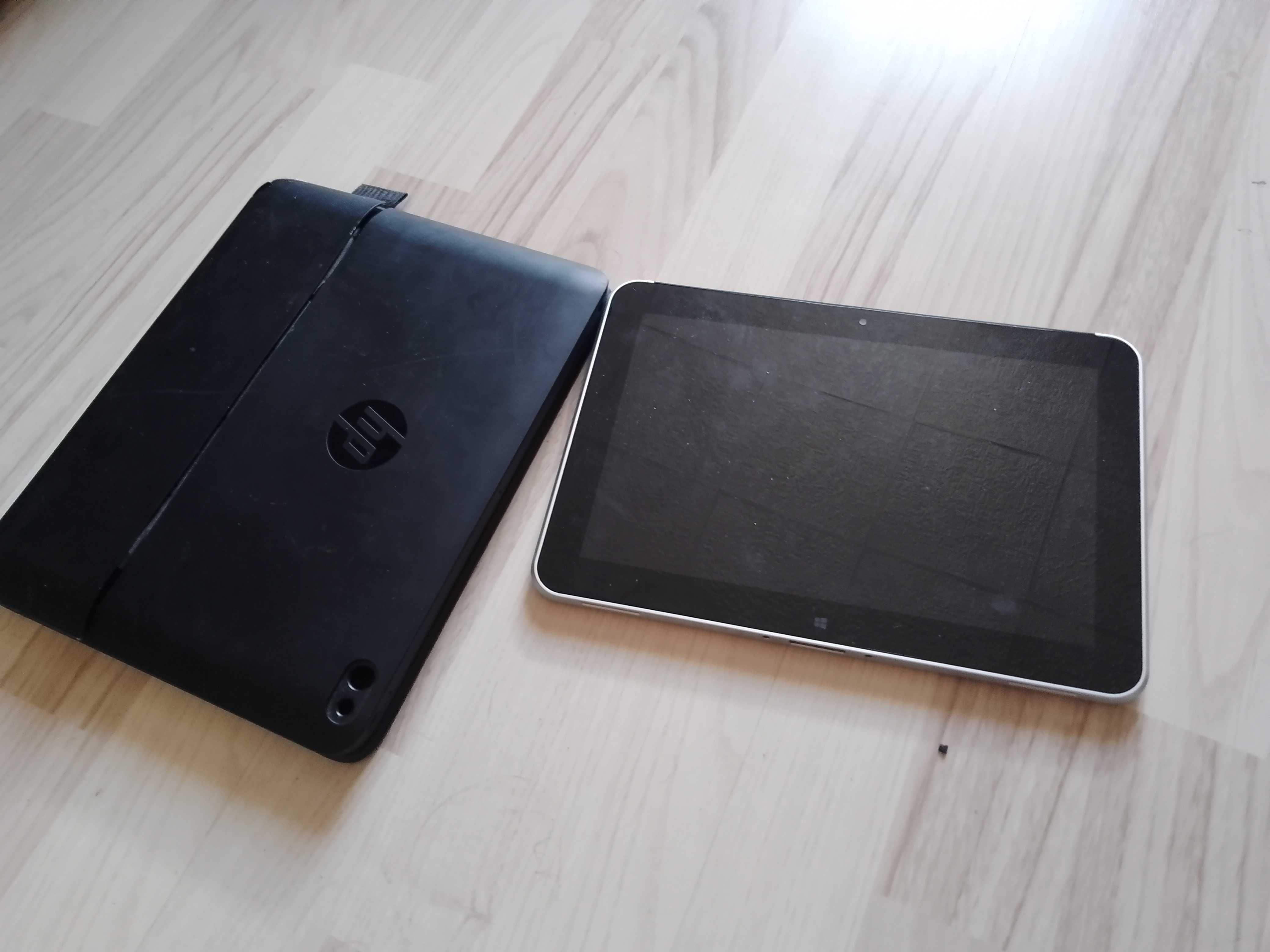 Tablet HP + stacja